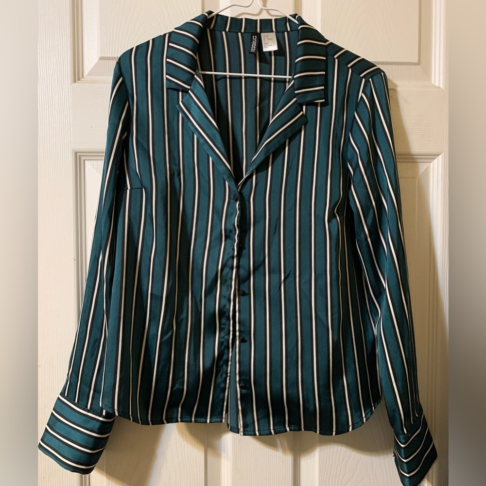 H&M Divided Teal and White Striped Shirt